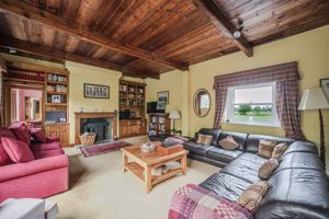 Sitting room- click for photo gallery